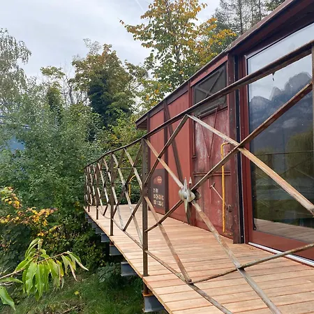 Lofthotel Walensee 호텔 머그